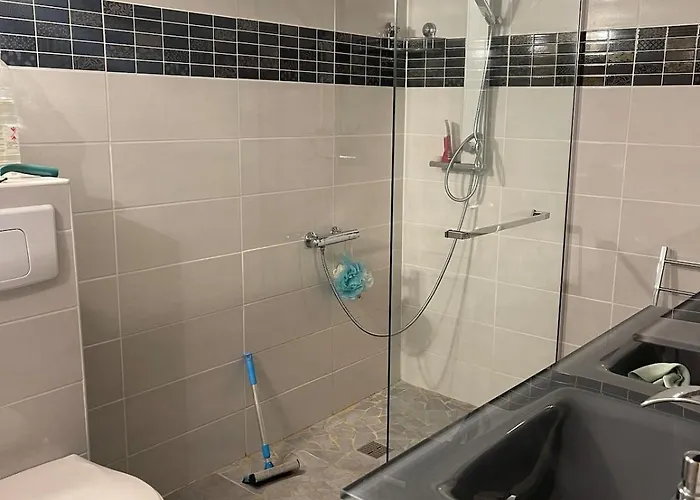 Σπίτι διακοπών La Prairie 15p, Piscine, Ping-pong, Vue Et Jardin Saint-Christol-lès-Alès