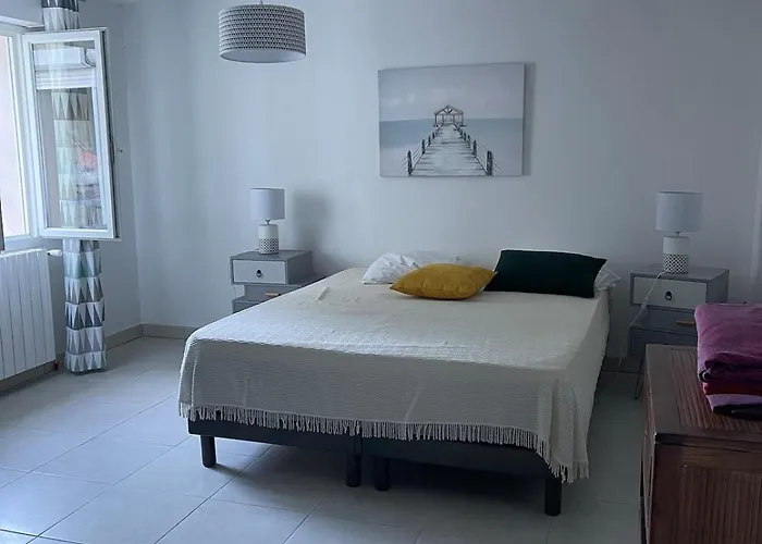 La Prairie 15p, Piscine, Ping-pong, Vue Et Jardin * Saint-Christol-lès-Alès